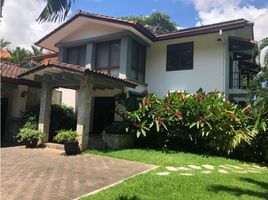 4 Bedroom House for sale in Panama, Ancon, Panama City, Panama