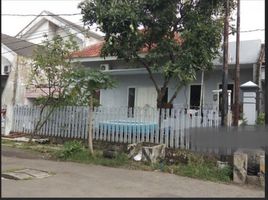 4 Bedroom House for sale in Dukuhpakis, Surabaya, Dukuhpakis