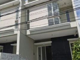 3 Habitación Villa en venta en Rungkut, East Jawa, Rungkut