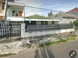 5 Bedroom House for sale in Dukuhpakis, Surabaya, Dukuhpakis