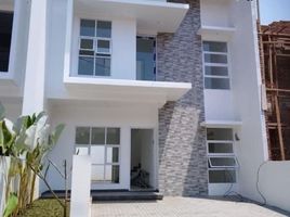 4 Bedroom House for sale in Arcamanik, Bandung, Arcamanik