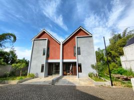 5 Kamar Vila for sale in Dau, Malang Regency, Dau