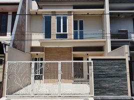 4 Habitación Casa en venta en Tenggilis Mejoyo, East Jawa, Tenggilis Mejoyo