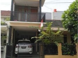 4 Kamar Rumah for sale in Bekasi Selatan, Bekasi, Bekasi Selatan