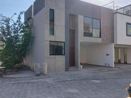 4 Bedroom House for sale in San Jeronimo Tecuanipan, Puebla, San Jeronimo Tecuanipan