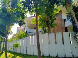 6 Bedroom House for sale in Wiyung, Surabaya, Wiyung