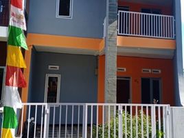 3 Kamar Vila for sale in Cipondoh, Tangerang, Cipondoh