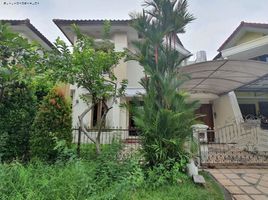 Villa 4 chambre à vendre à Sukolilo, East Jawa, Sukolilo