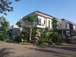 5 Bedroom Villa for sale in Kenjeran, Surabaya, Kenjeran