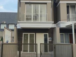 4 Habitación Villa en venta en Gunung Anyar, East Jawa, Gunung Anyar