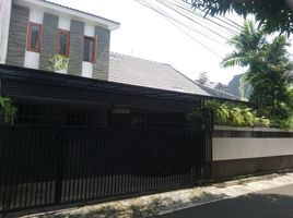 4 Kamar Vila for sale in Kebayoran Lama, Jakarta Selatan, Kebayoran Lama