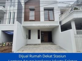 4 Kamar Rumah for sale in Jaga Karsa, Jakarta Selatan, Jaga Karsa