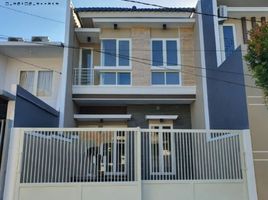 4 Habitación Villa en venta en Sukolilo, East Jawa, Sukolilo