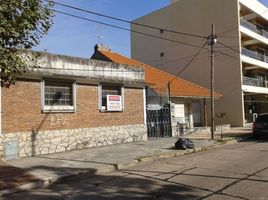 2 Bedroom House for sale in Quilmes, Buenos Aires, Quilmes