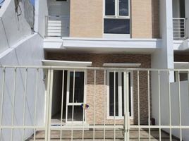 3 Habitación Villa en venta en Kenjeran, East Jawa, Kenjeran