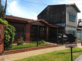 Studio Villa for sale in Moron, Buenos Aires, Moron