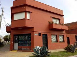 3 Bedroom House for sale in Quilmes, Buenos Aires, Quilmes