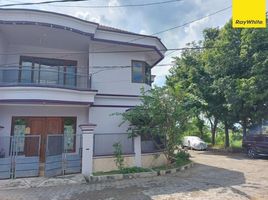 4 Habitación Villa en venta en Wiyung, East Jawa, Wiyung