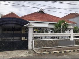 4 Kamar Vila for sale in Sukomanunggal, Surabaya, Sukomanunggal