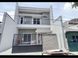 5 Bedroom Villa for sale in Mulyorejo, Surabaya, Mulyorejo