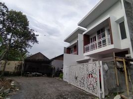 4 Kamar Rumah for sale in Gamping, Sleman, Gamping