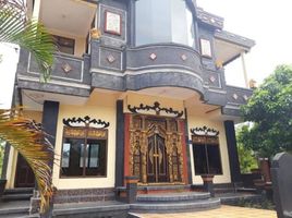 6 Bedroom House for sale in Seririt, Buleleng, Seririt