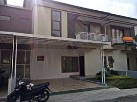 4 Bedroom House for sale in Cidadap, Bandung, Cidadap