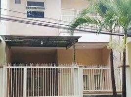 3 Habitación Casa en venta en Wiyung, East Jawa, Wiyung