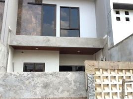3 Habitación Casa en venta en Tenggilis Mejoyo, East Jawa, Tenggilis Mejoyo