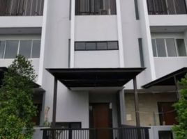  Casa en venta en Lakarsantri, East Jawa, Lakarsantri