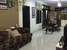 3 Bedroom House for sale in Siloam Hospitals Surabaya, Gubeng, Gubeng