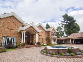 4 Bedroom Villa for sale in Santafé Mall (Centro Comercial Santafé Bogotá), Bogota, Bogota