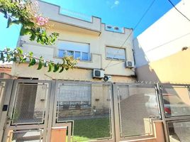 2 Habitación Apartamento en venta en Morón, Buenos Aires, Morón