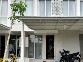 3 Kamar Rumah for rent in Tandes, Surabaya, Tandes