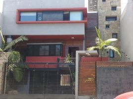 4 Bedroom House for sale in Quilmes, Buenos Aires, Quilmes