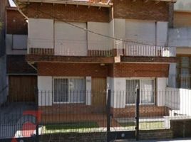 4 Bedroom House for sale in Quilmes, Buenos Aires, Quilmes