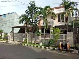4 Habitación Villa en venta en Rungkut, East Jawa, Rungkut