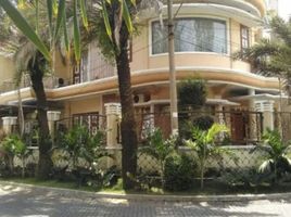 6 Bedroom House for sale in Dukuhpakis, Surabaya, Dukuhpakis