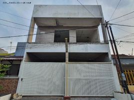 4 Habitación Villa en venta en Mulyorejo, East Jawa, Mulyorejo