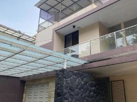 4 Habitación Villa en venta en Kenjeran, East Jawa, Kenjeran