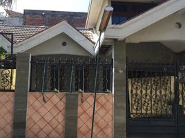 5 Habitación Villa en venta en Lakarsantri, East Jawa, Lakarsantri