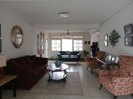 7 Bedroom House for sale in Husein Sastranegara International Airport, Andir, Sukasari