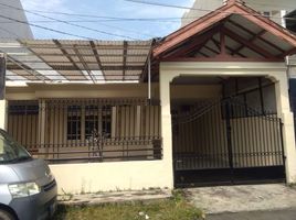 3 Kamar Vila for rent in Dukuhpakis, East Jawa, Dukuhpakis, Surabaya, East Jawa