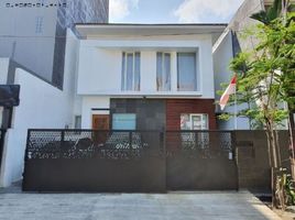 4 Habitación Casa en venta en Tambaksari, East Jawa, Tambaksari
