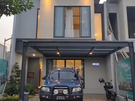 4 Bedroom House for sale in Pondok Aren, Tangerang, Pondok Aren