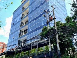 350 m² Office for sale in Bicentenario Park, Quito, Quito, Quito