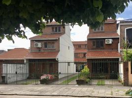 3 Bedroom House for sale in Quilmes, Buenos Aires, Quilmes