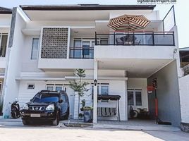 3 Bedroom Villa for sale in Cicadas, Bandung, Cicadas