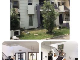 5 Bedroom House for sale in Wiyung, Surabaya, Wiyung