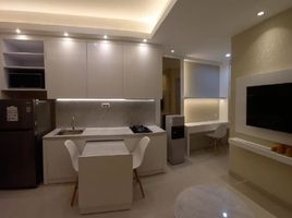 1 Kamar Kondominium for rent in Dukuhpakis, Surabaya, Dukuhpakis